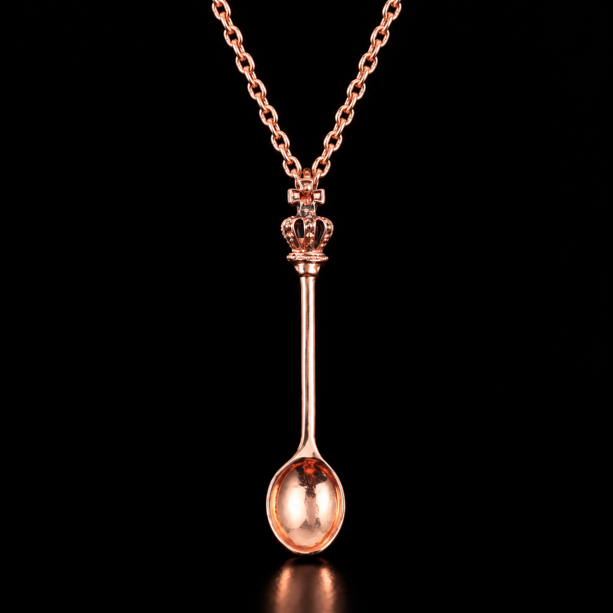 Cheeky bump necklace