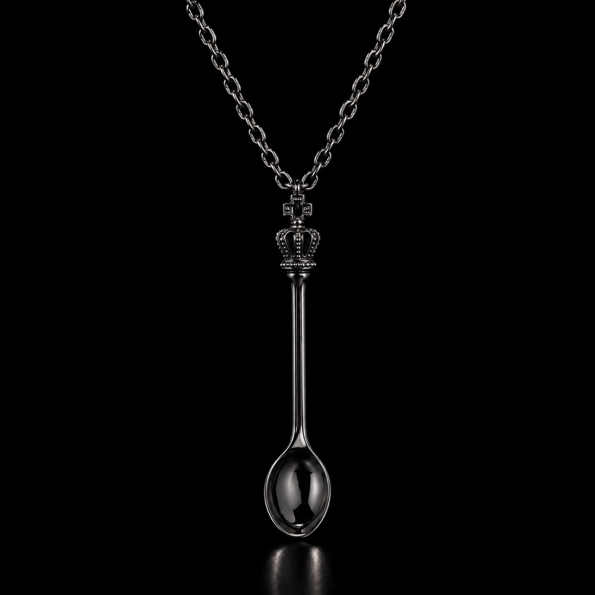 Cheeky bump necklace